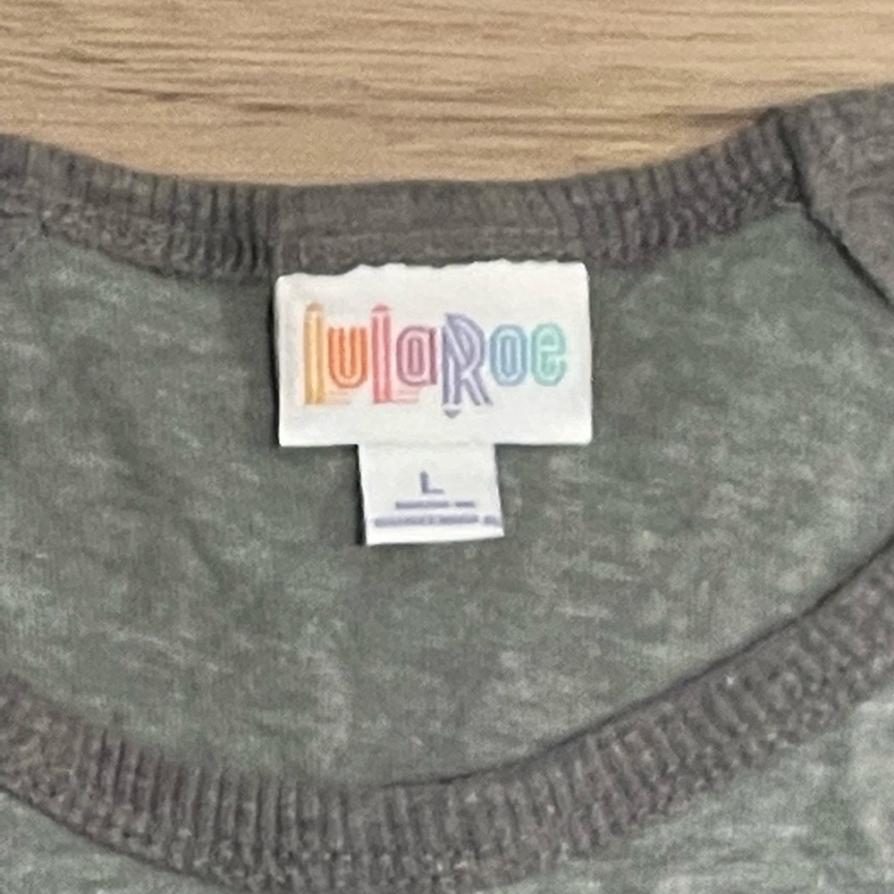 LuLaRoe Randy - Picture 2 of 2